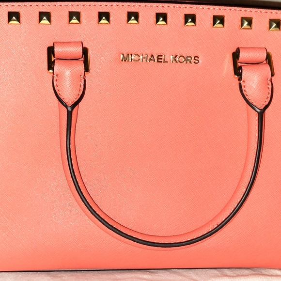 Michael Kors Selma crossbody - Picture 1 of 8